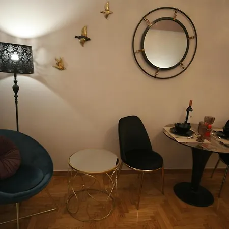 Denise Luxury Apartment-centre Of Athens,kolonaki