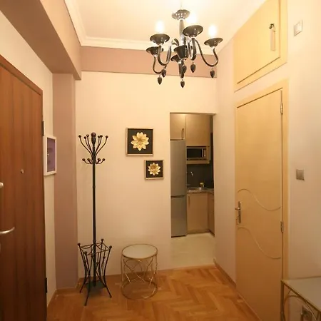 Denise Luxury Apartment-centre Of Athens,kolonaki * אתונה