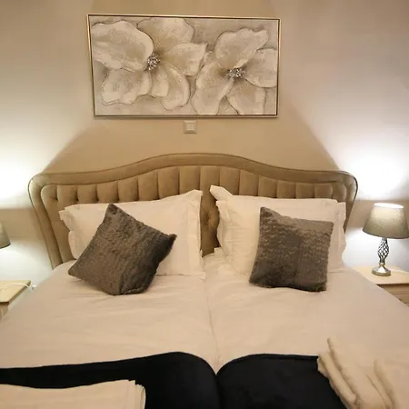 Denise Luxury Apartment-centre Of Athens,kolonaki דירה *