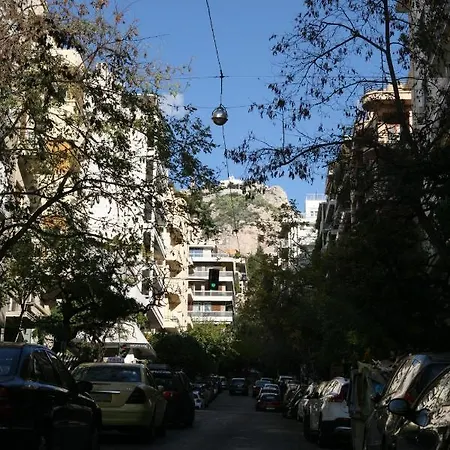 Denise Luxury Apartment-centre Of Athens,kolonaki * אתונה