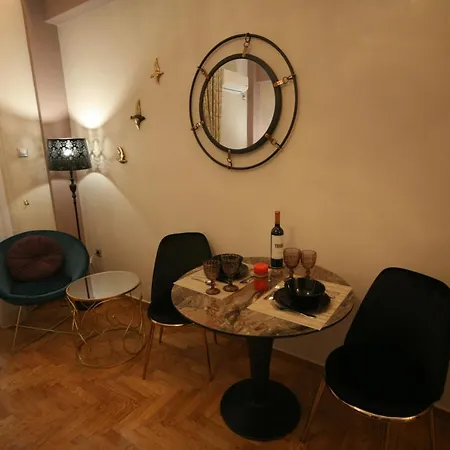 Апартаменты Denise Luxury Apartment-centre Of Athens,kolonaki