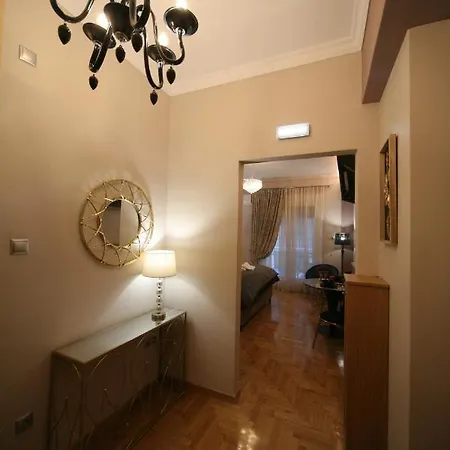 Апартаменты Denise Luxury Apartment-centre Of Athens,kolonaki *